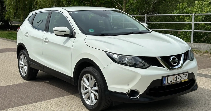 Nissan Qashqai cena 57900 przebieg: 120000, rok produkcji 2017 z Wrocław małe 562